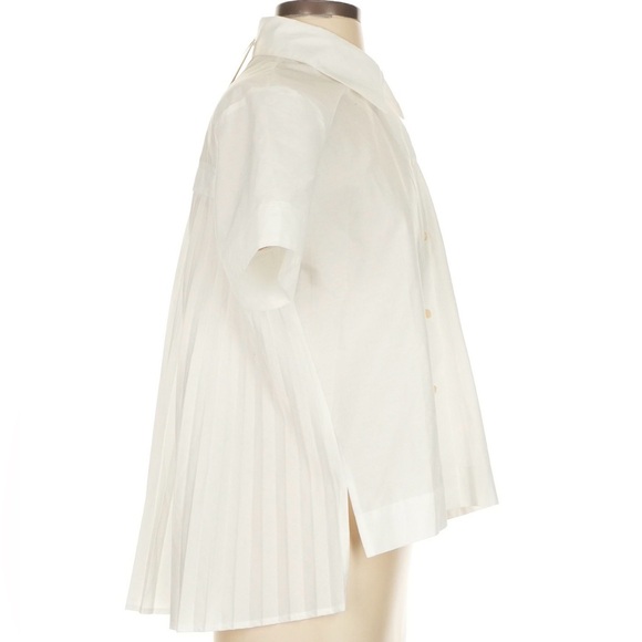 Banana Republic Factory Tops - NWT Banana Republic Factory pleated back “mullet” blouse